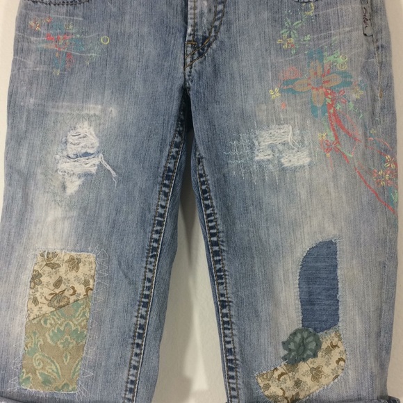 ❤️Silver brand distressed/embellished long shorts - Picture 2 of 8